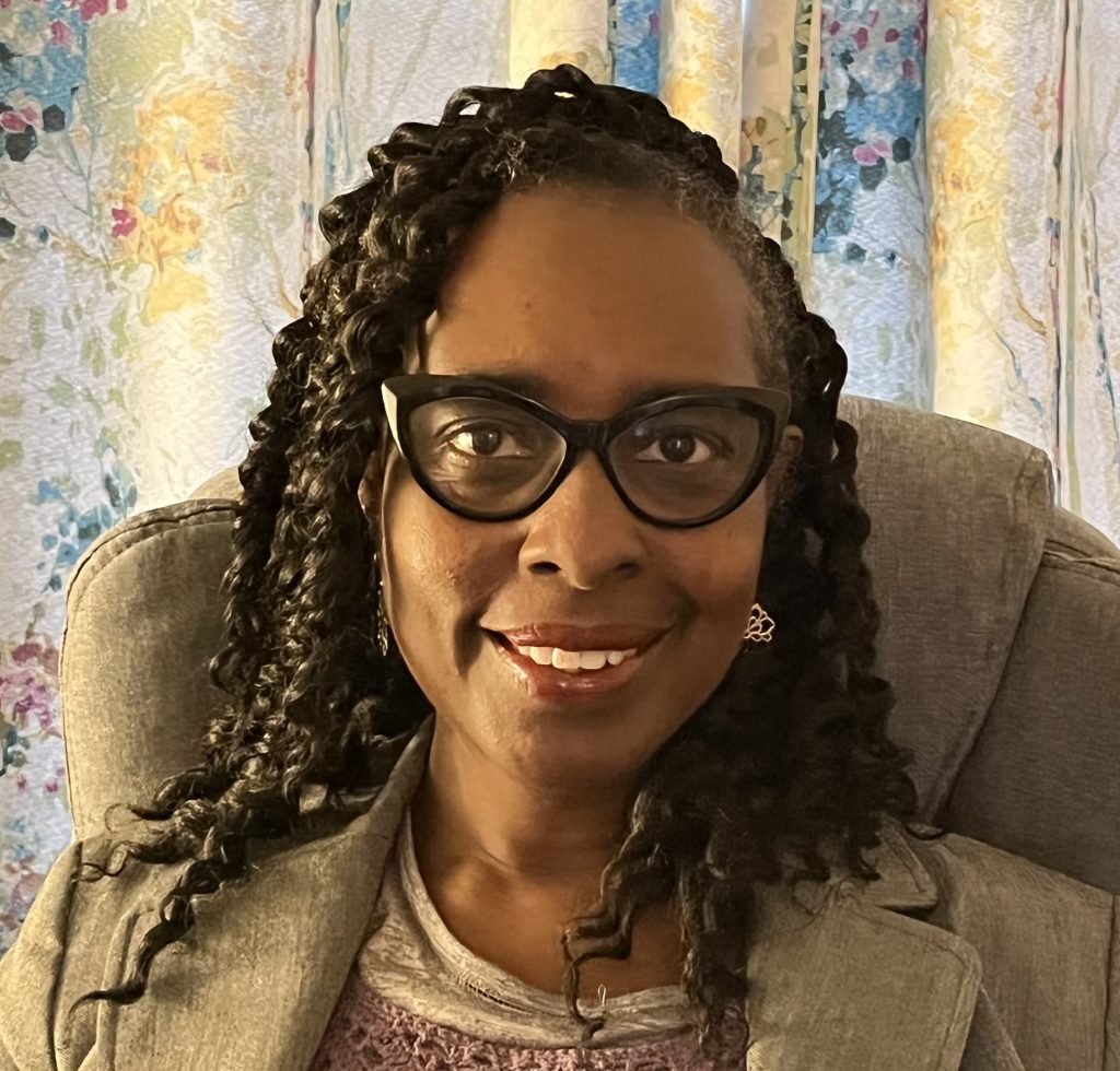 Lynn Williams photo